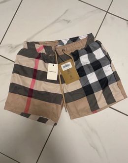 Short Burberry