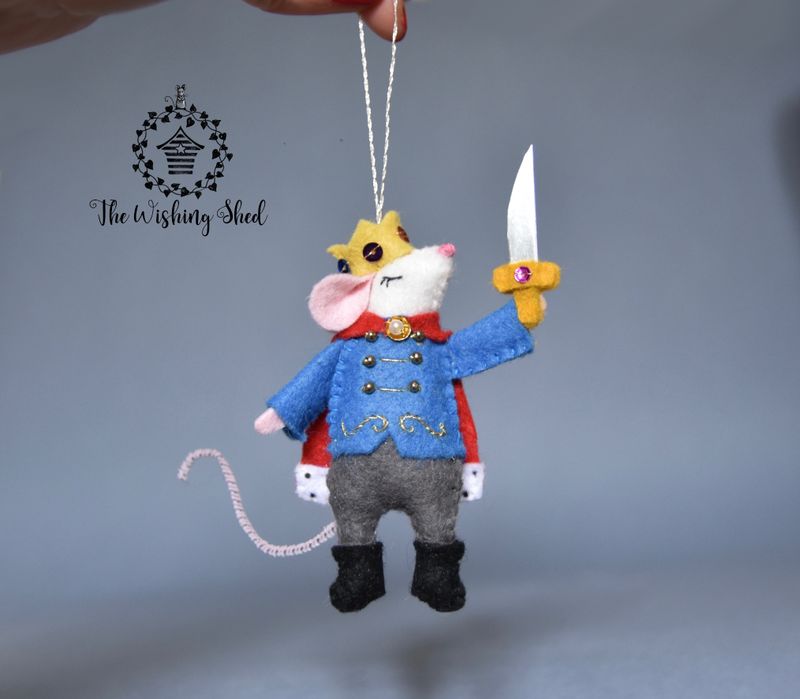 Prince Charming Mouse - Felt Sewing Pattern - The Wishing Shed 