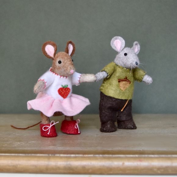 Casual Clothes For Boy and girl Mice - Titch the Mouse Doll