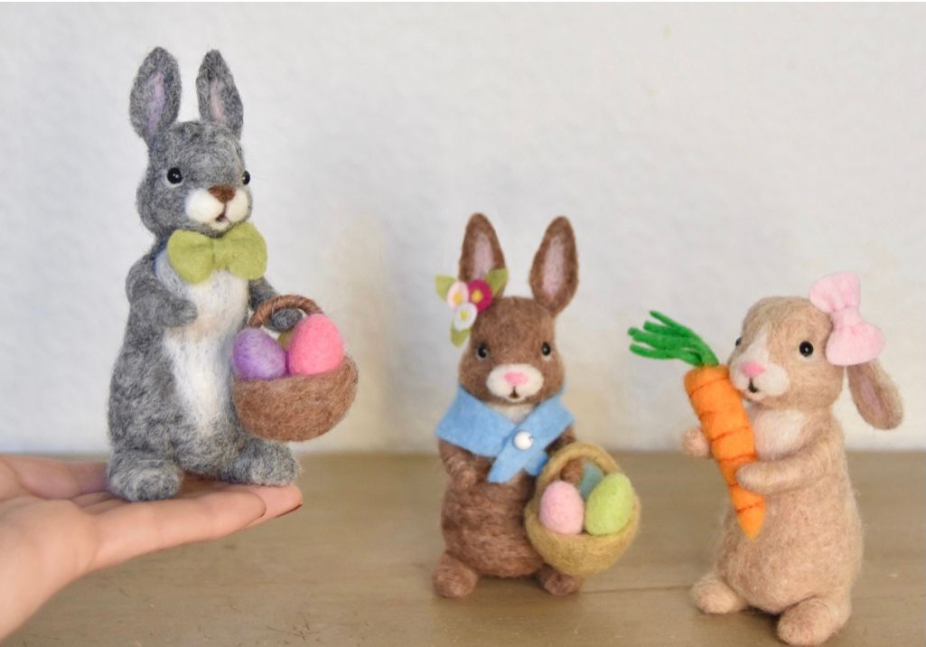 Easter Bunny With Basket - Spring Animal Decoration - Needle Felting Pattern PDF