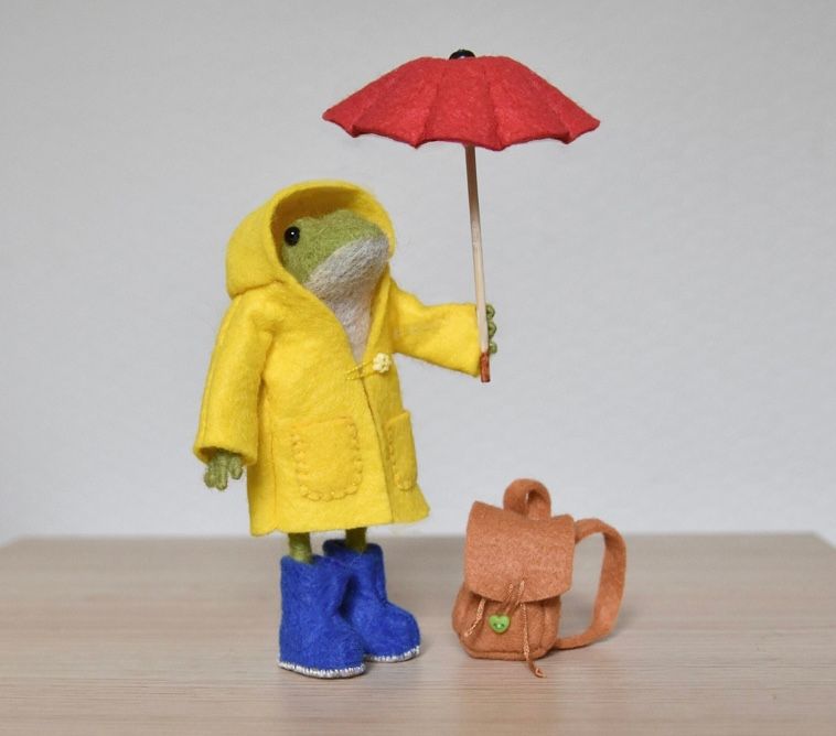 Rainy Day Outfit For Beanz The Frog Doll - Sewing Pattern PDF Tutorial - The Wishing Shed