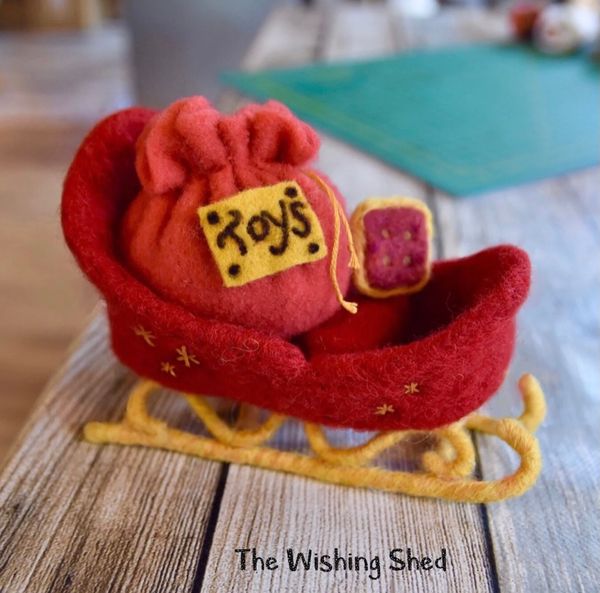 Santas Christmas Sleigh - Needle Felting Pattern PDF Tutorial  - The Wishing Shed