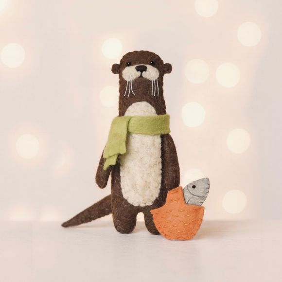 Oscar The Otter - Sewing Pattern PDF Tutorial - The Wishing Shed