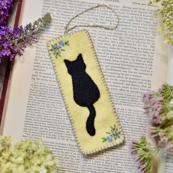 PDF Sewing Pattern - Black Cat - Forget Me Not Book Mark 