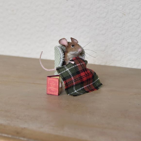 Needle Felted Mouse With Slipper Chair Blanket &amp; Book  - Ornament 