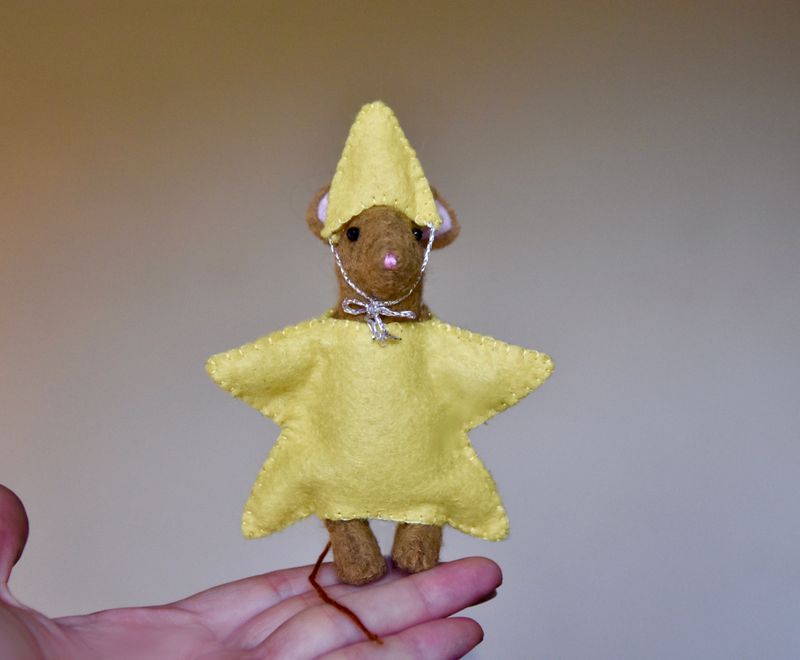 Christmas Star Costume Outfit For Titch the Mouse Doll 