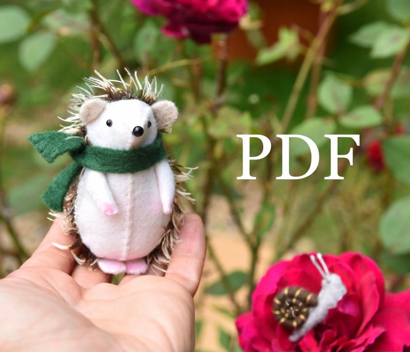 Percy Prickles - Hedgehog - Sewing Pattern PDF Tutorial - The Wishing Shed
