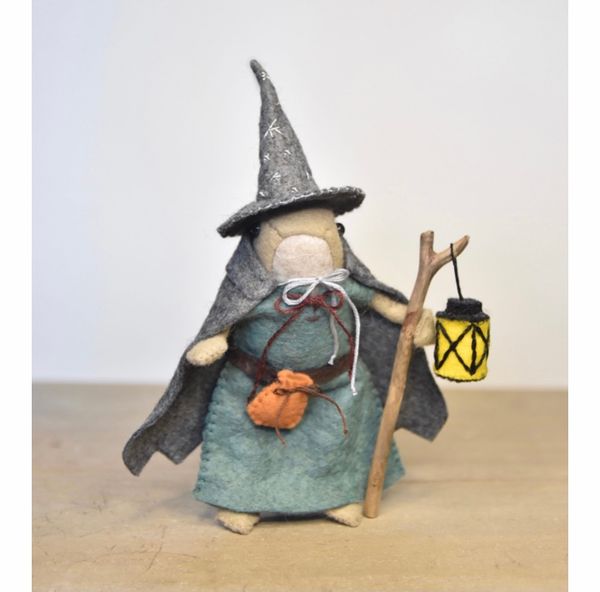 Miniature Wizard Outfit For Beanz The Frog Doll - Sewing Pattern PDF Tutorial - The Wishing Shed