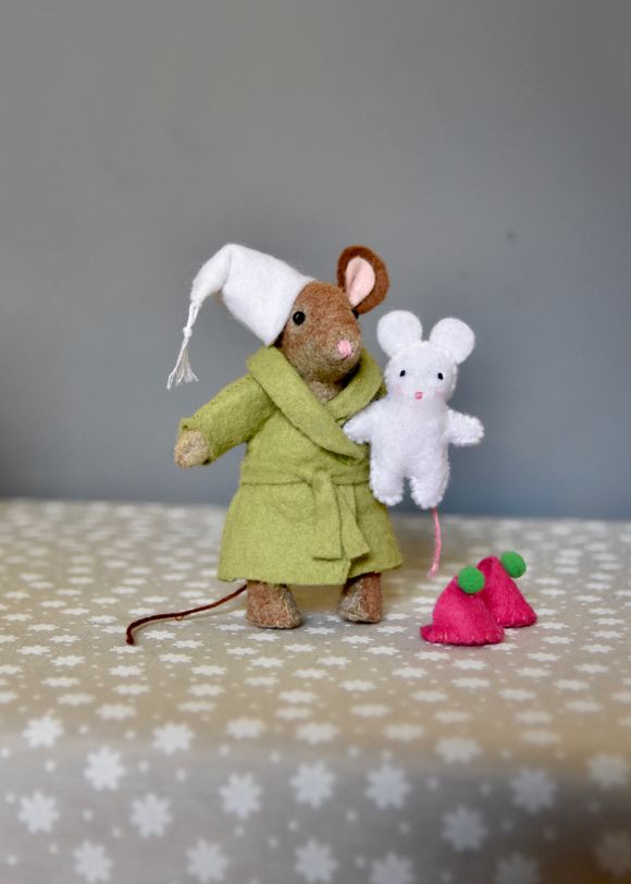 Night Time Outfit For Titch the Mouse Doll - Dressing Gown, Slippers, Mouse Teddy   