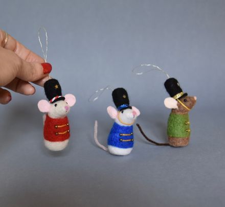 One of a kind Needle Felted Set Of Three Soldier Mice - Christmas Tree Decoration - Ornaments 