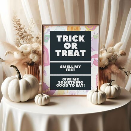Halloween Sign Editable in Canva