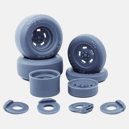 1/24 Resin, 15 inch Halibrand Sprint Wheels, M/T Tires