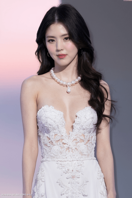 Han SoHee v2 한소희