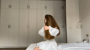 Eria Fluffy Bed Play