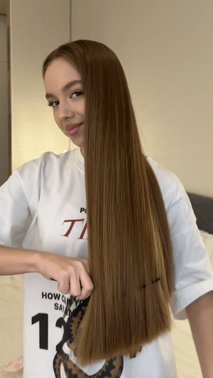 Eria Close up Hairplay