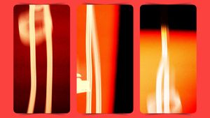 VERTICAL Ultimate Light Leaks &amp; Film Burns Overlay Pack with Sound Effects!