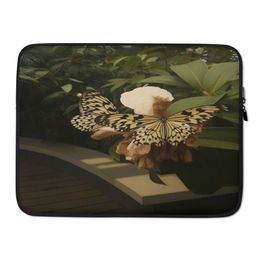 Lyn2x Laptop Case