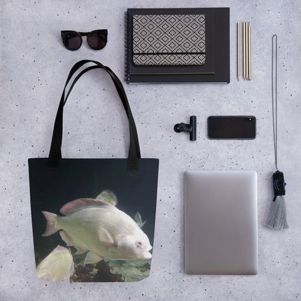 ZAG White Fish Tote Bag