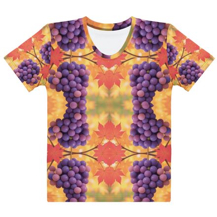 bbluna60 Grapes Women's Crew Neck T-Shirt