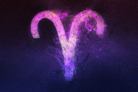 ARIES TAROT♈D.O.L.O. DOING IT ALONE! AT LEAST FOR NOW🤑PLANNING YOUR NEW INTRO IN LIFE! BIG💖COMING 