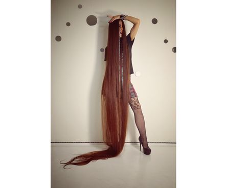 🖤Ultra-Long Hair Attitude — PART 2 (35 Photos)🖤