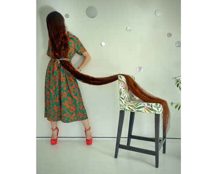 🖤 Floor-Length Hair in a Green Floral Dress and Red Heels🖤 — Part 2 (Set of 37 Photos) 