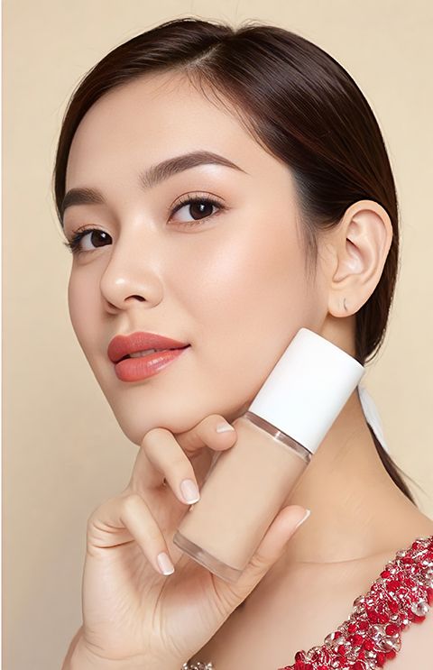 Model Cosmetic 17