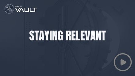 Staying Relevant – How to Evolve with the DJ Industry (Without Selling Out)