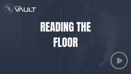 Reading the Floor – The Skill That Separates DJs from Button Pushers