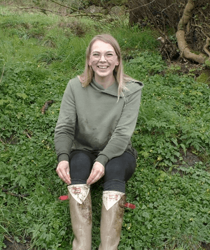 finding mud with dolly rosa