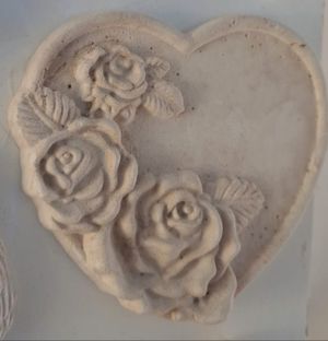 Cuore di Rose in pasta di Pietra Leccese