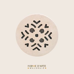 Griglia presa d’aria in Pietra Leccese Artigianale - Modello Arabesco Tondo - CODICE PDATPL001