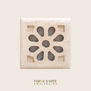 Griglia presa d’aria in Pietra Leccese Artigianale - Modello Fiore Decorativo - CODICE PDAQPL009