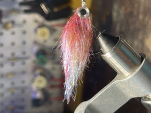 Red blended fiber minnow 