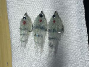 Brush made shiny blend pinfish