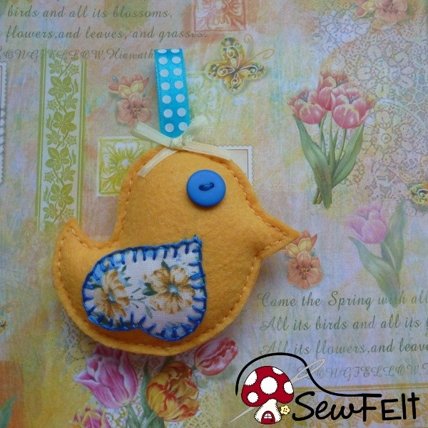 Free Felt Bird Ornament Pattern Template: Make a Songbird or Christmas Robin