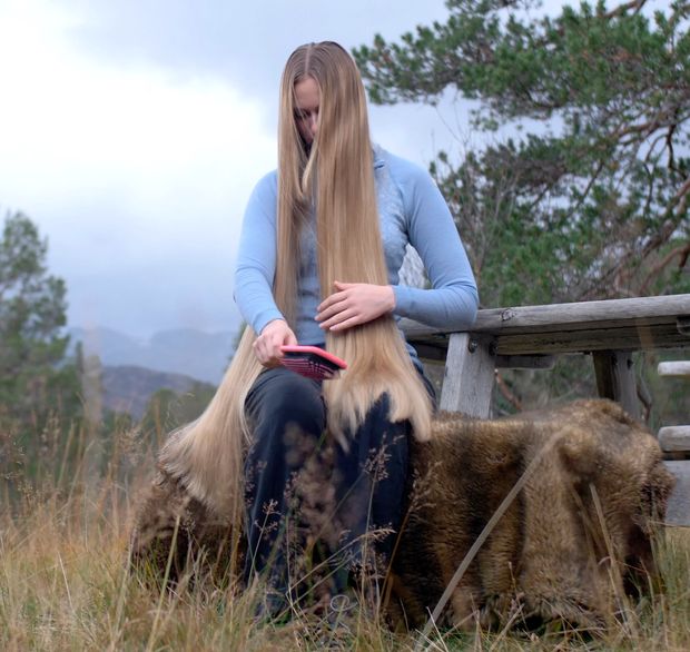 VIDEO - The mountain bench