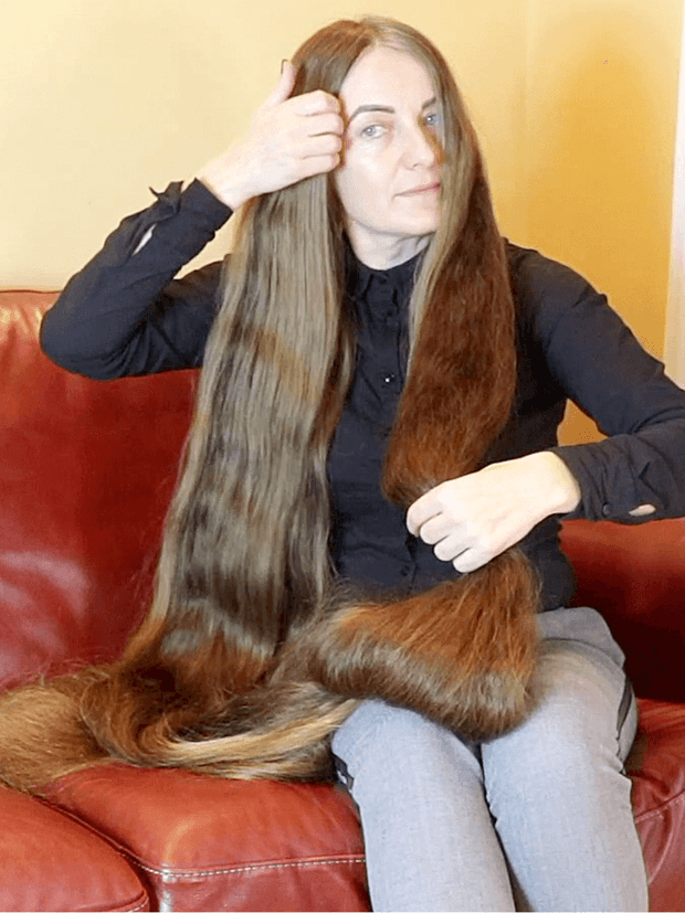 VIDEO - The longest braids you&#x27;ve ever seen