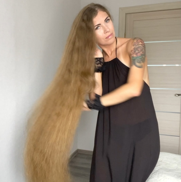 VIDEO - The softest hair in town