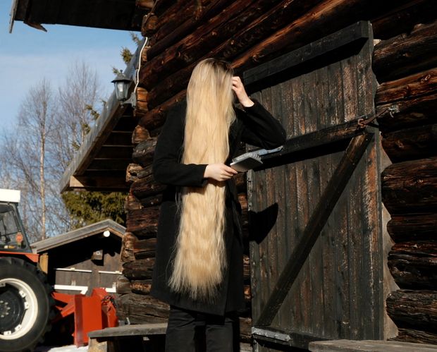 VIDEO - The old barn