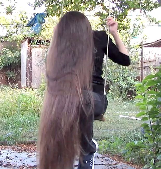 VIDEO - Natalya&#x27;s swing