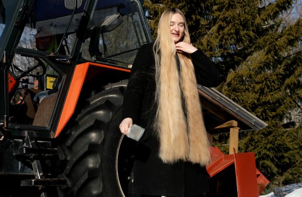VIDEO - The Tractor