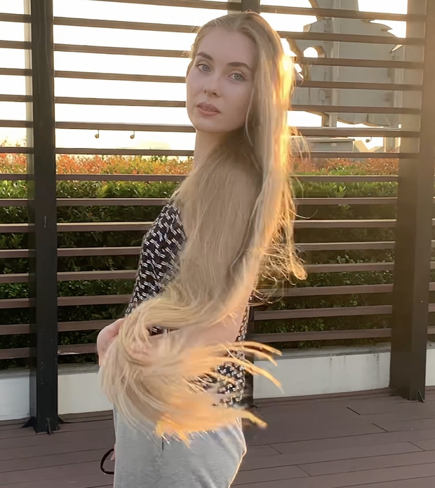 VIDEO - Super beautiful Irina&#x27;s walk