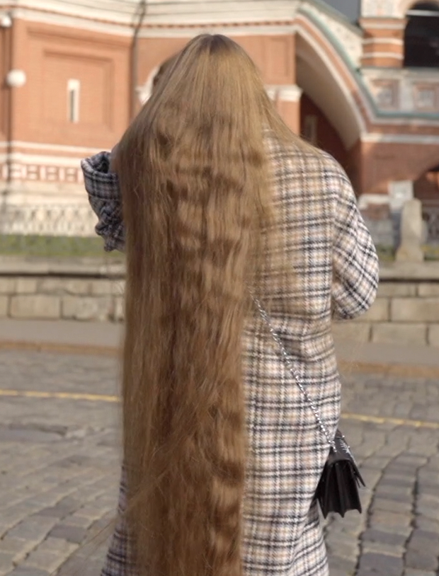 VIDEO - Rapunzel in the city
