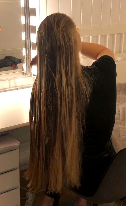VIDEO - Theresa&#x27;s wet hair