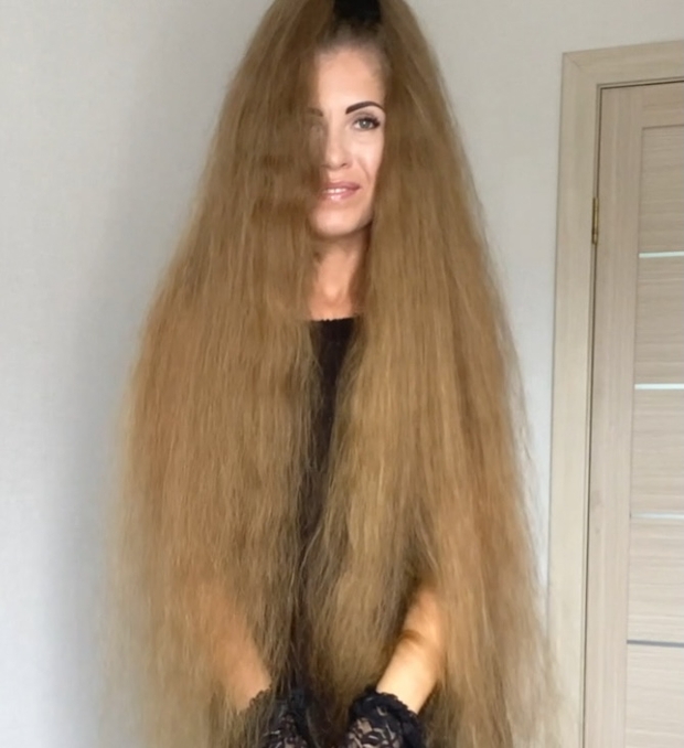 VIDEO - The softest hair in town