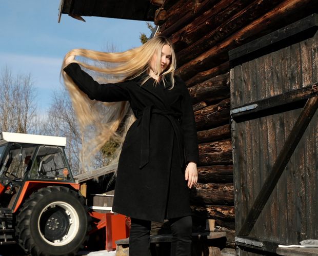 VIDEO - The old barn