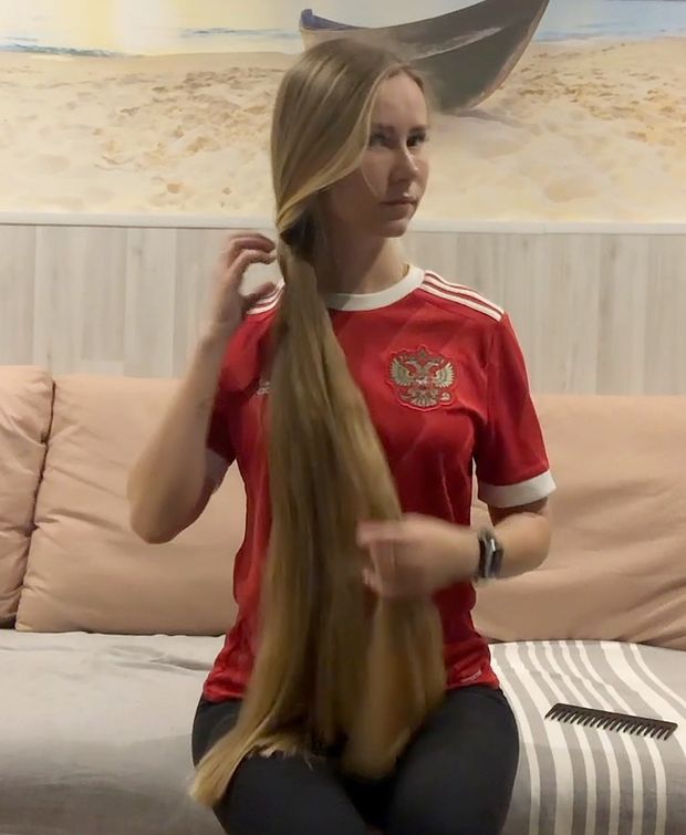 VIDEO - Not average hair