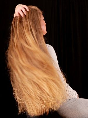 VIDEO - Veronika&#x27;s bundrops and hair show