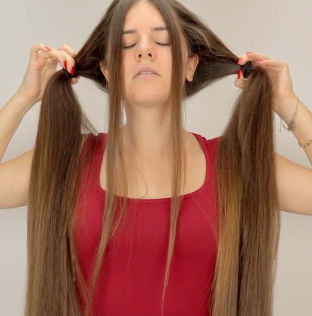 VIDEO - Massive ponytail and thick pigtails